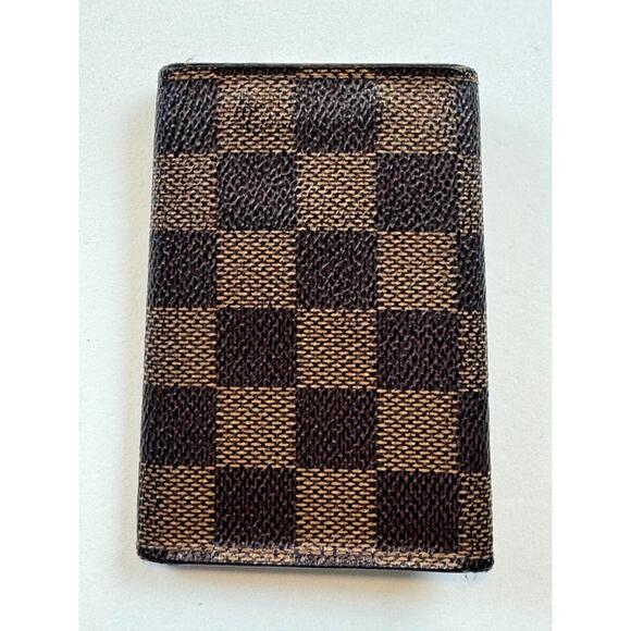 Louis Vuitton Keyholder - Picture 2 of 8